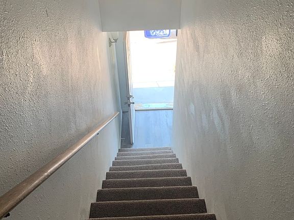 5th image of 1932 Buena Vista Dr SE APT D