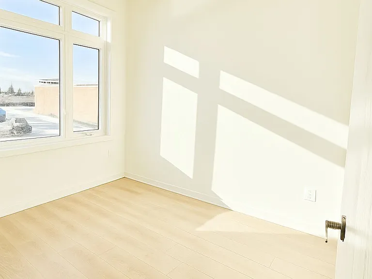 1865 Pickering Pkwy #712 — Photo 11