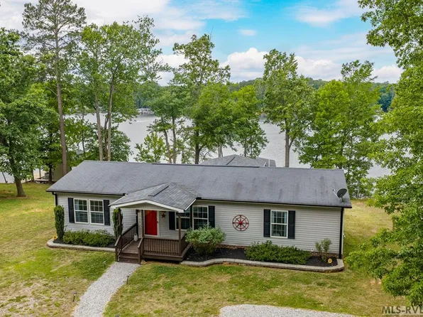 154 Herman Rd, Bracey, VA 23919