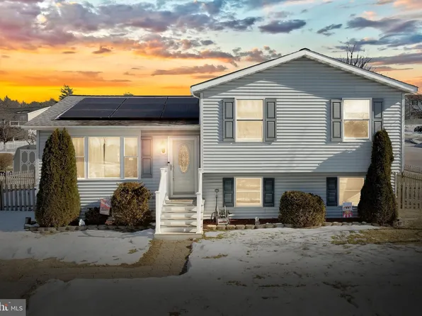 401 Stacy Lee Ct, Westminster, MD 21158