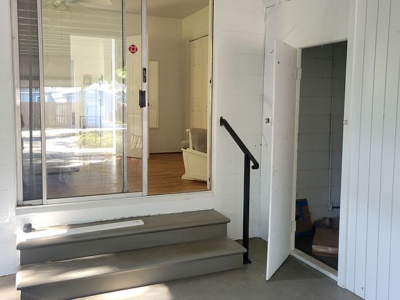 5th image of 5609 16th Ave S