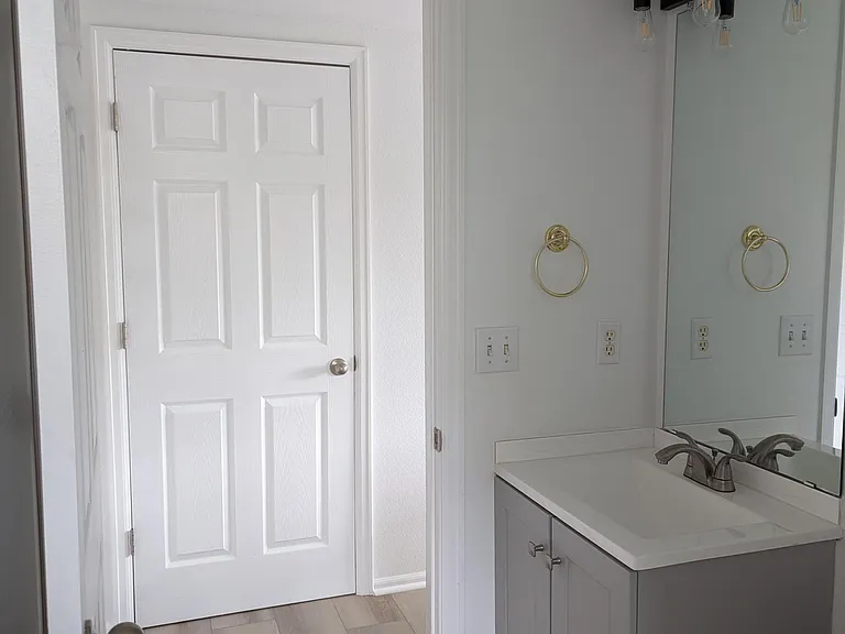 9464 W Hinsdale Pl — Photo 7