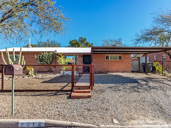 5th image of 2214 N Richey Blvd