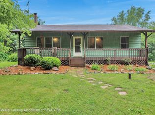 11232 Burrows Rd, Battle Creek, MI 49014