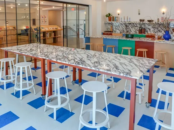 130 Clarke Avenue image 11 of 15