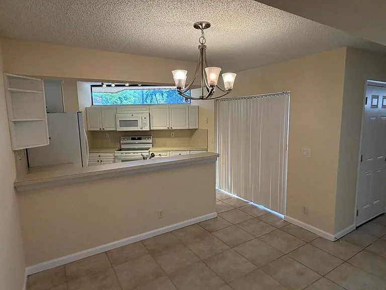 8273 Severn Dr #D — Photo 11