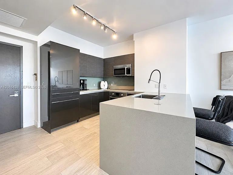 1080 Brickell Ave #1705 — Photo 8
