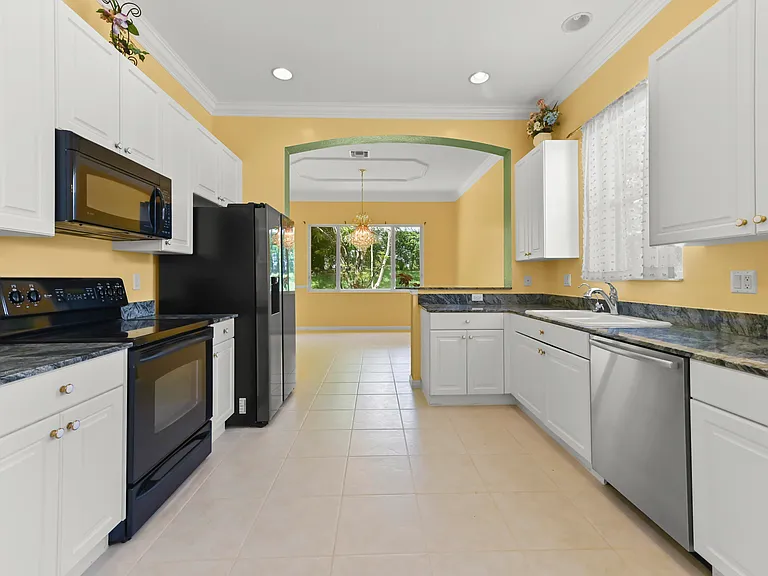2464 Sailfish Cove Dr — Photo 8