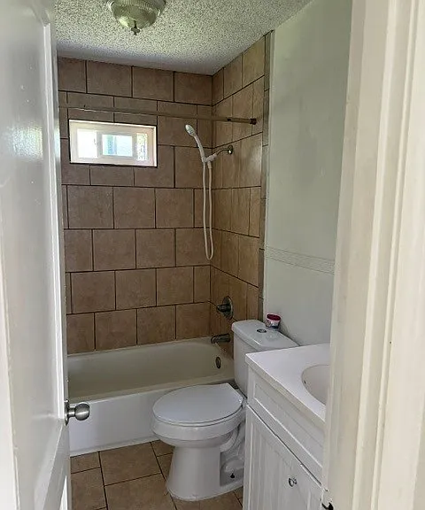 803 Conder St — Photo 9