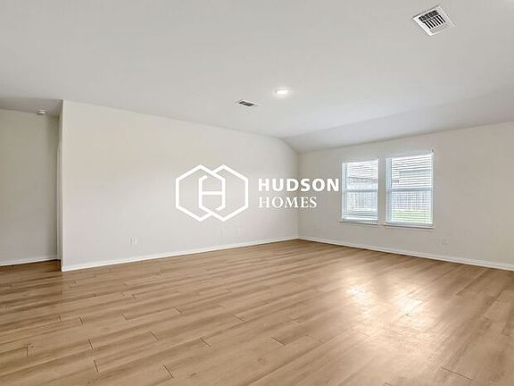 2nd image of 3020 Titus Ct