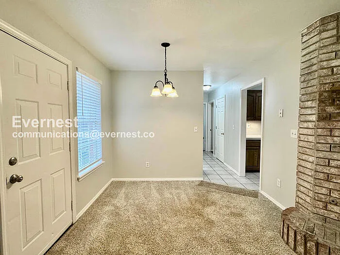 820 N Birch Ave — Photo 7