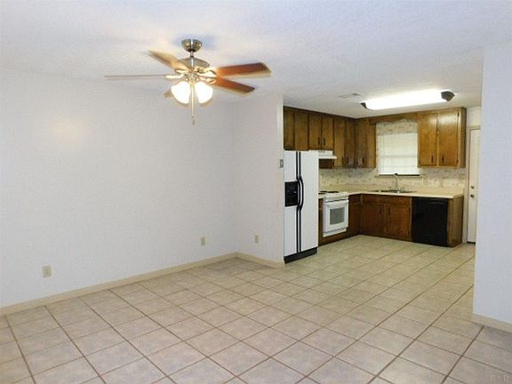 2nd image of 5680 Crestwood Dr