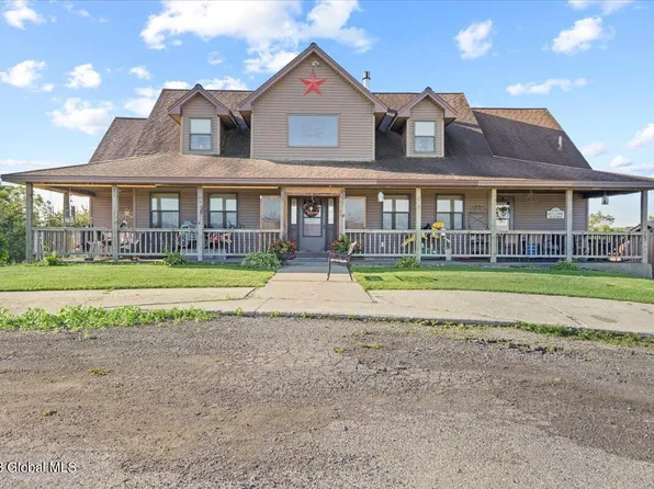 1142 Batter St, Pattersonville, NY 12137