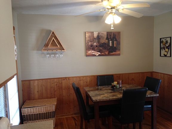 4th image of 806 W 31st Ave