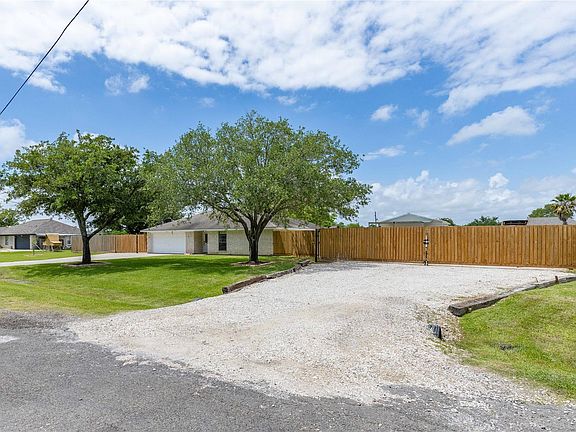 5th image of 7315 Joseph Ln