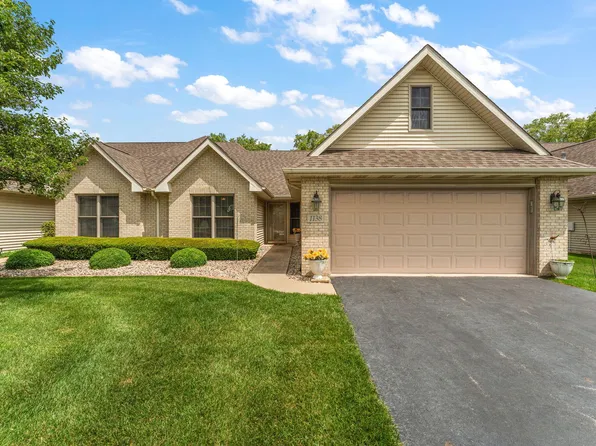 1138 Cherrywood Ln, Schererville, IN 46375