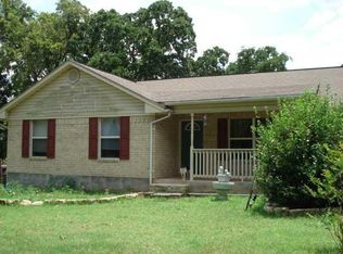 117 Markert Dr, Elgin, TX 78621