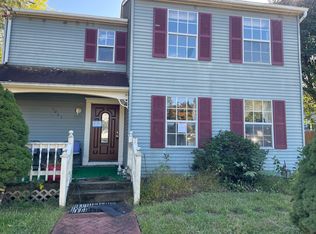 1061 Berkley Dr, Sykesville, MD 21784