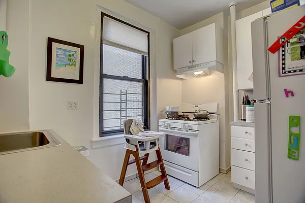 Rented by Corcoran | media 5