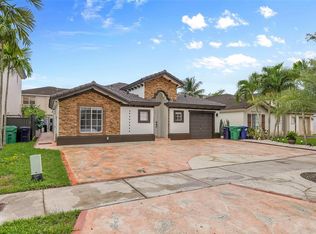 855 SW 155th Ct, Miami, FL 33194