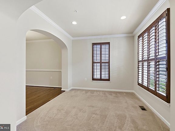 3rd image of 3040 Jacobs Garden Ln