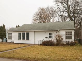 2118 1st Ave NE, Cedar Rapids, IA 52402
