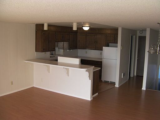 5th image of 730 SW Harrier Cir APT 7