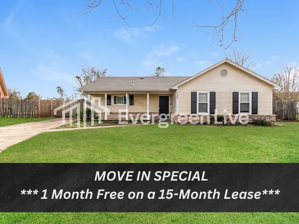 7082 Lakeview Dr, Montgomery, AL 36117