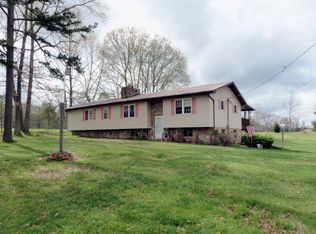 39 Boonedock Rd, Jamestown, TN 38556