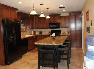 1914 W 18th St, Plainview, TX 79072