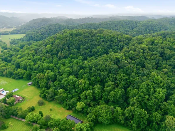 5034 Seymour Hollow Rd, Whites Creek, TN 37189
