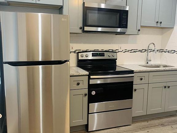 2nd image of 5916 Osage Ave Floor 1
