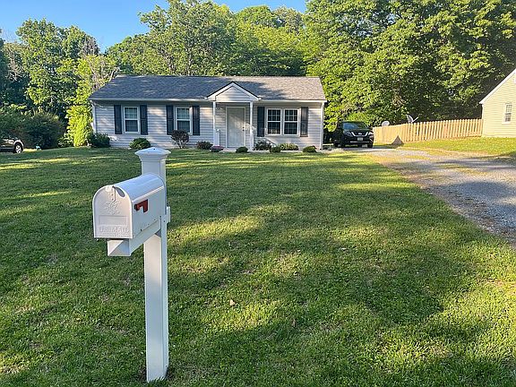 2nd image of 271 Rockwell Rd