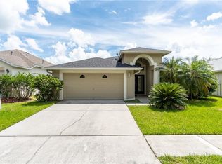 27434 Sky Lake Cir, Zephyrhills, FL 33544