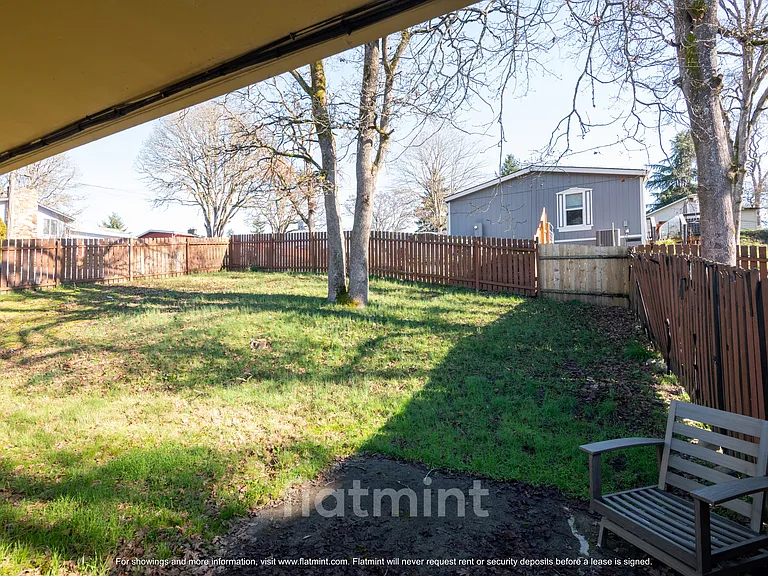 11901-11903 Ainsworth Ave S #11901 — Photo 11