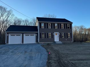 214 Pine St, Rehoboth, MA 02769