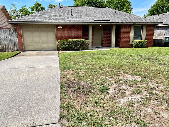 2nd image of 72 Skystone Ct