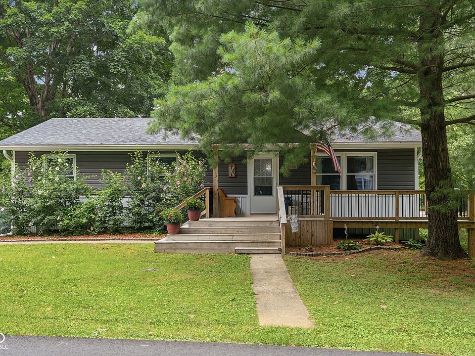 1st image of 8762 N Briarwood Lake East Dr