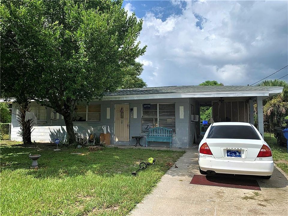 1st image of 3705 W Wallace Ave