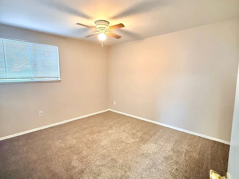 8626 W 54th Pl — Photo 17