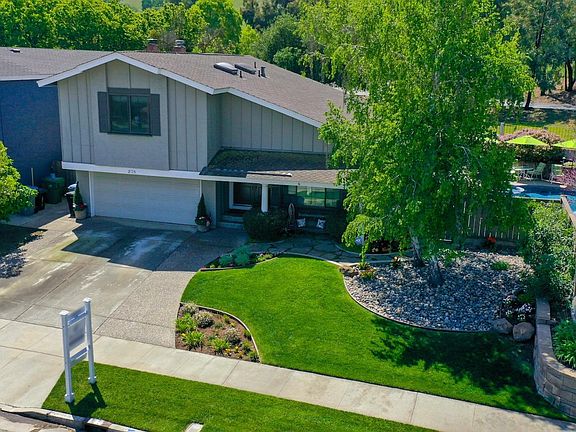 3rd image of 278 Bayliss Dr