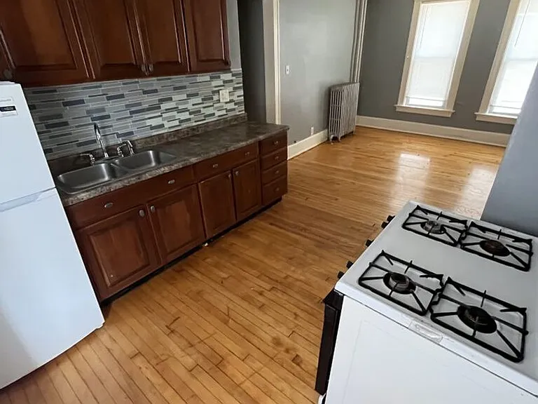 1659 N Arlington Pl #2 — Photo 6