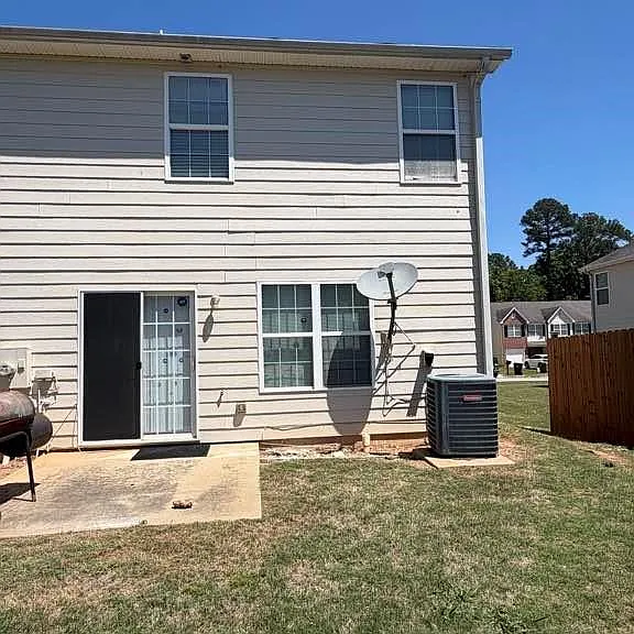 753 Georgetown Ct — Photo 11
