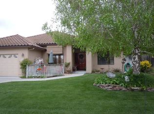 1121 El Cerro Dr, Hollister, CA 95023