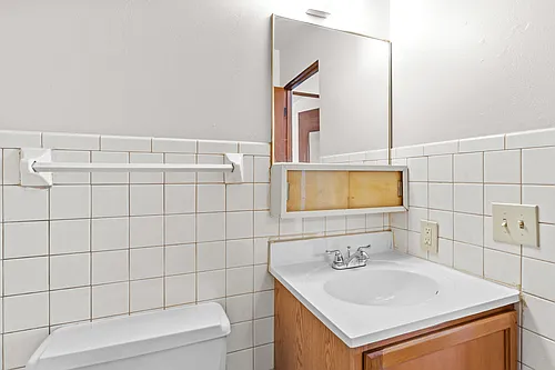 1110 Lewis Ave #13 — Photo 14