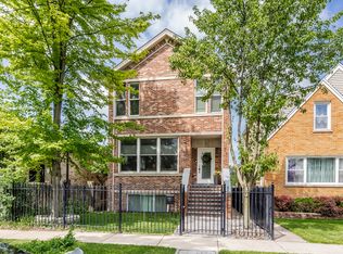 3238 N Pioneer Ave, Chicago, IL 60634
