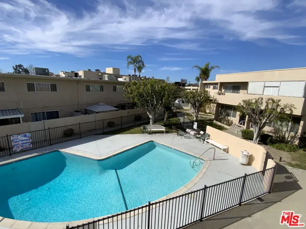 6342 Morse Ave APT 208, North Hollywood, CA 91606