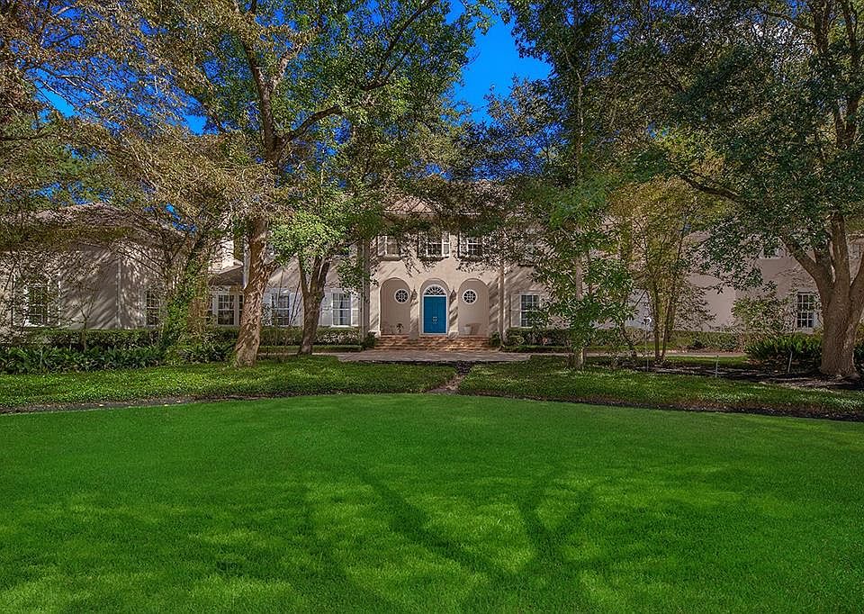 Designed by New York architect, Patrick Carmody.