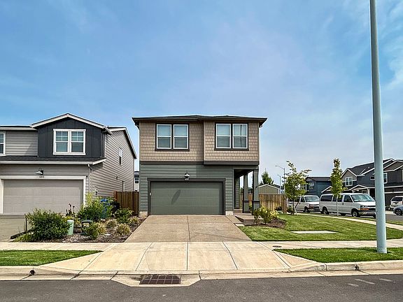2nd image of 497 Himalaya St NE
