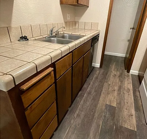1531 Gabilan Dr #3 — Photo 4